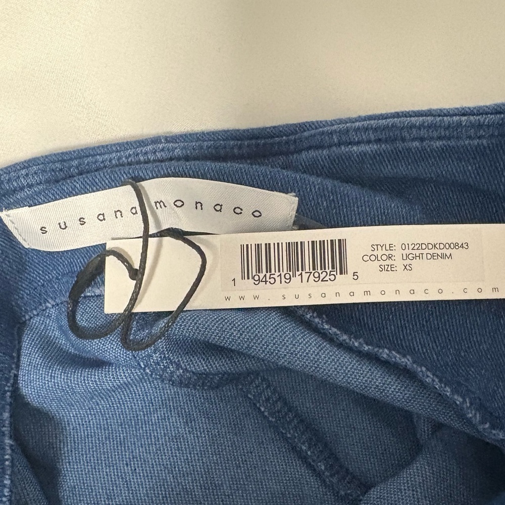 NWT Susana Monaco Stretch Denim Tube Dress in Light Denim. Size X-Small - Picture 7 of 8